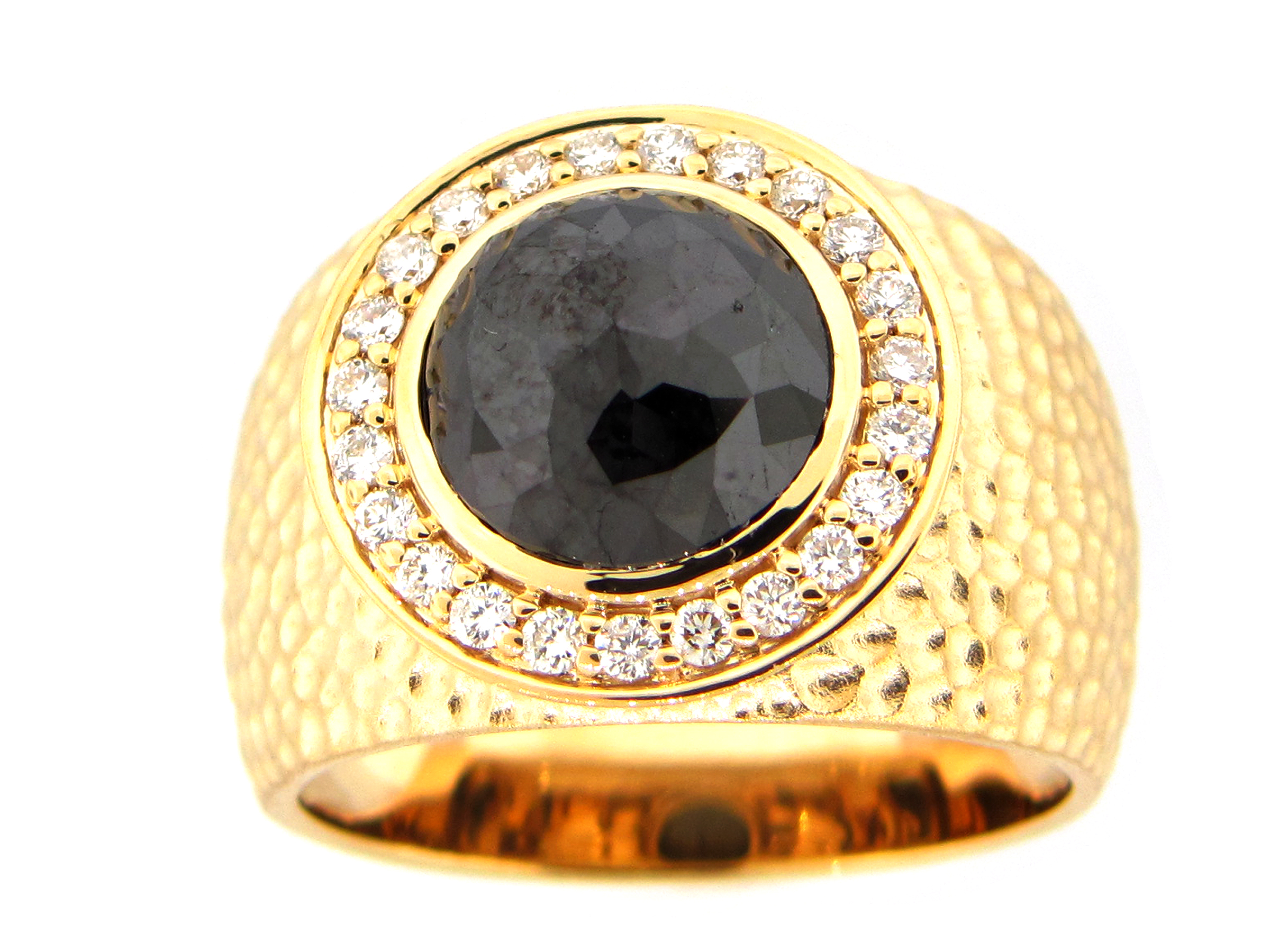 Dilamani Jewelry | Black & White Diamond Wide Center Ring